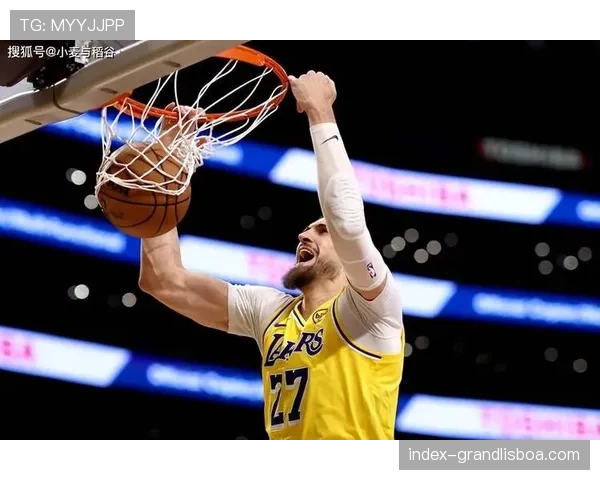湖人替补中锋竟然还有三分手感是否能成为潜力空间型内线的关键因素